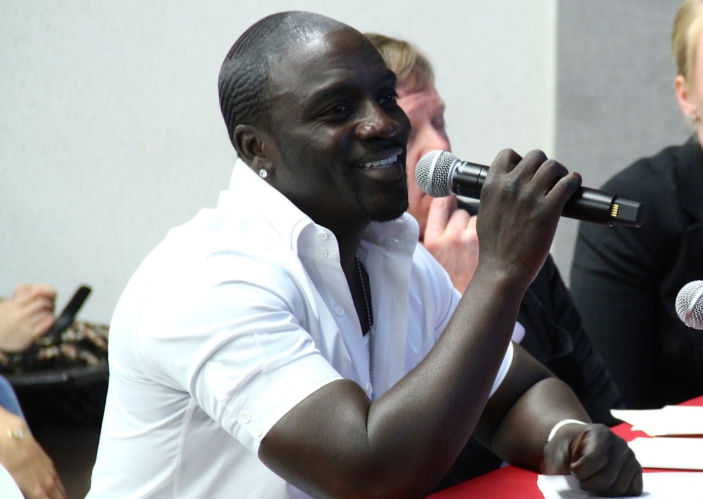 Akon Joins with USC