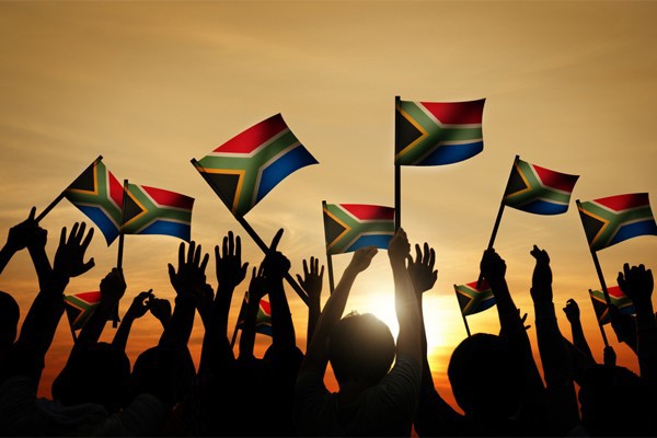 Proudly-South-African-Flags-600x400 copy