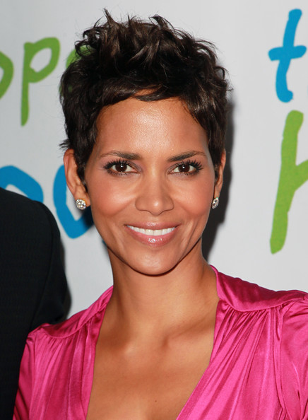 Halle Berry Honored at Silver Rose Gala in Beverly Hills! | Black ...