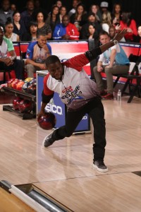 Comedian and Actor Kevin Hart Bowls During the 5th Annual Chris Paul PBA All-Stars Invitational Hosted by Five-Time NBA All-Star Chris Paul