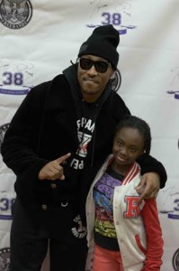 Future held the Astronaut Kids Holiday Charity Event in Atlanta, GA alongside Ciara, his Freebandz Label and two time Super Bowl champion Tyrone Poole's TP 38 Foundation. The event, open to those in need this holiday season, featured games, food and music for the hundreds of kids and families in attendance. 