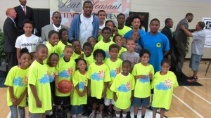 Kevin Durant an MVP at Giving Back